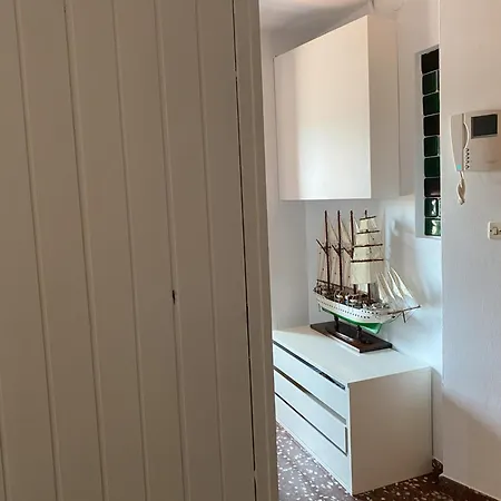 아파트 Mediterranean In Next To The Sea