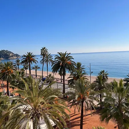 아파트 Mediterranean In Next To The Sea