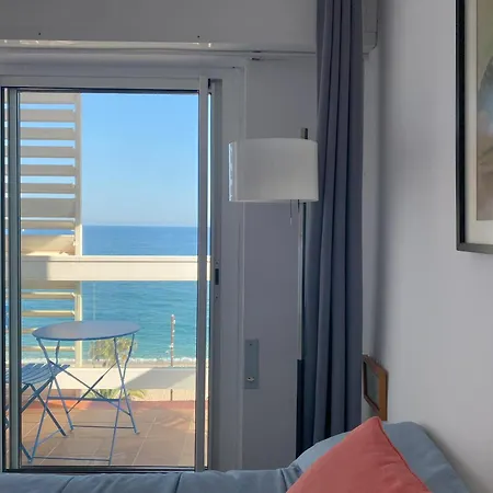 Mediterranean In Next To The Sea Apartment *