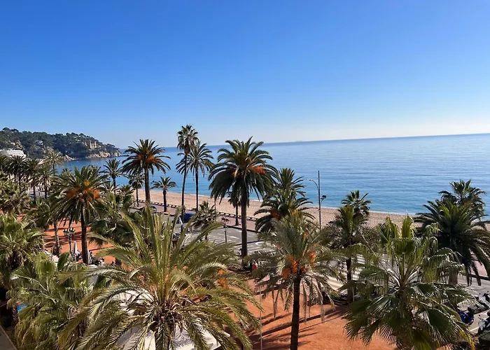 Апартаменты Mediterranean In Next To The Sea