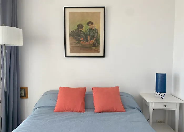 Mediterranean In Next To The Sea יורט דה מאר